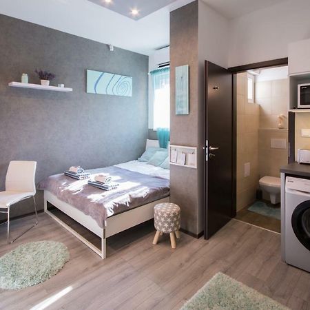 Petra'S Tranquil Nest In Downtown بودابست المظهر الخارجي الصورة